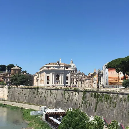 Mysweethome Near The Vatican Holiday home Rome